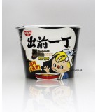 105g日清出前一丁碗麵。黑蒜油豬骨湯味